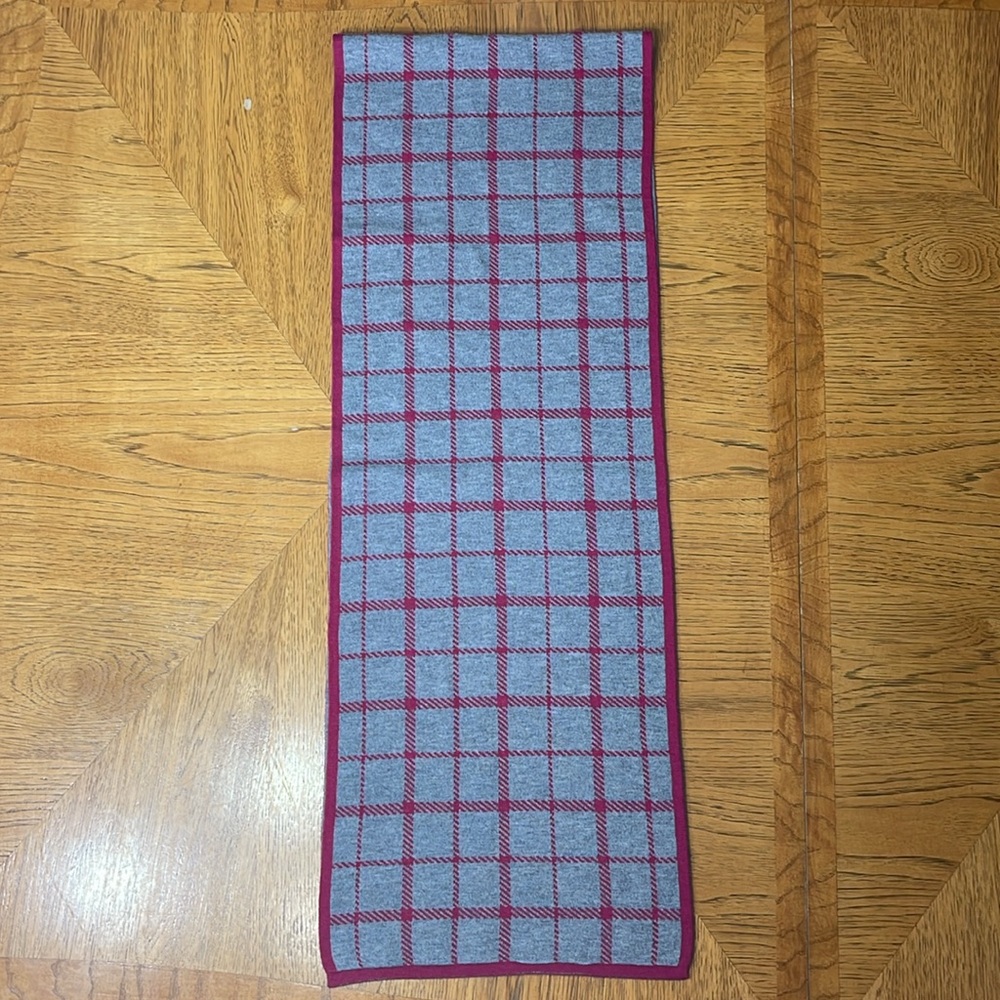 NWOT COACH REVERSIBLE TATTERSALL KNIT SCARF - Picture 7 of 8